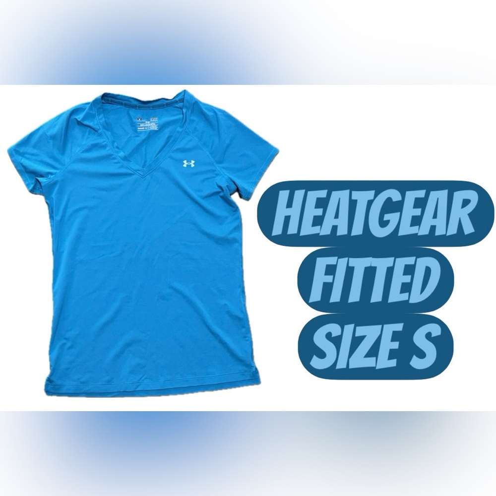 Women’s UA fitted v neck top